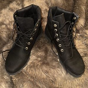 Timberland Heritage Women’s Lite Black Leather 6 Inch Boot